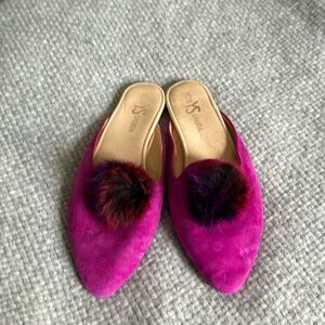 Beautiful Yosi Samra mules. Excellent condition! Almost no signs of wear. Size 8